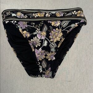 Womens Size Small Fresh Start Black Bikini Bottom.
